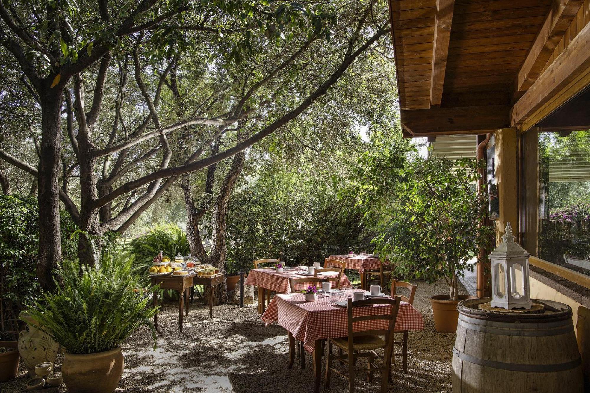 Agriturismo La Biada Is Morus Eksteriør billede
